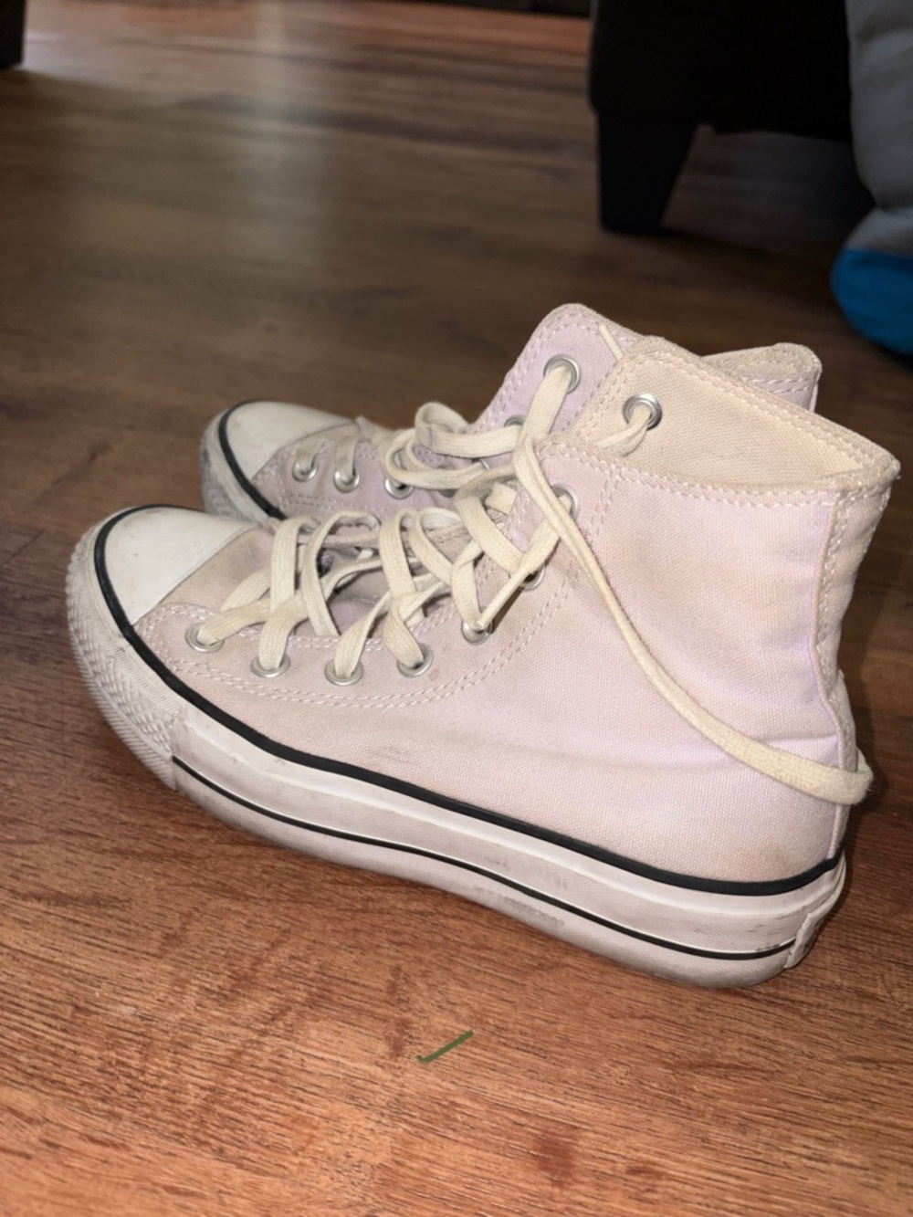 Converse High-Top Sneakers in Light Pink